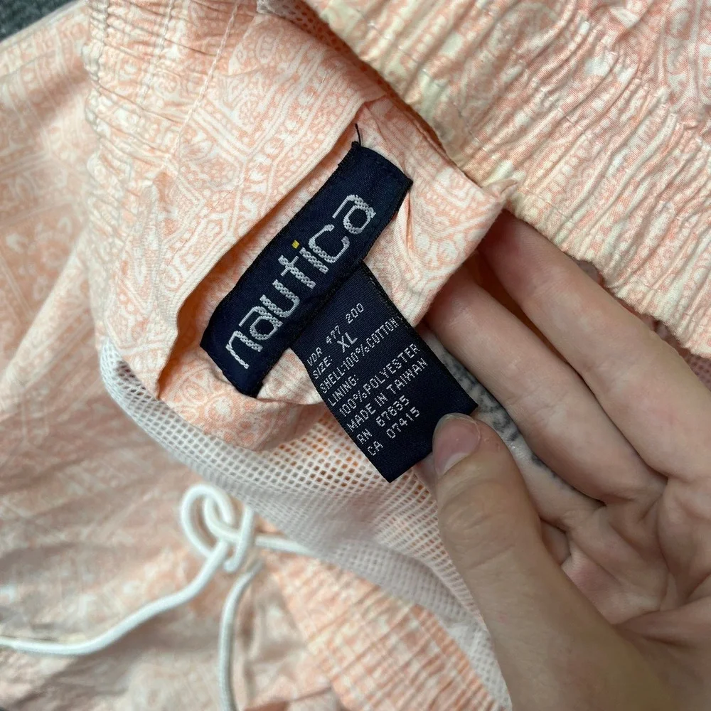 Nautica Swim Shorts Men's XL Pink Mesh‎ Lined Medallion Print Drawstring - W40